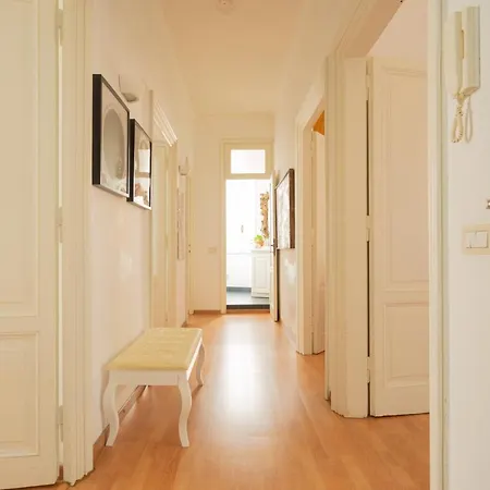 Snooze Trastevere House * Rome